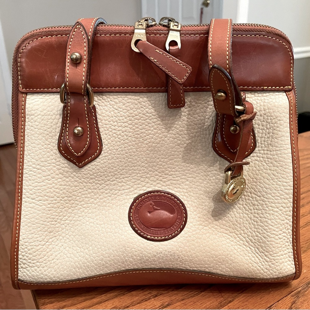 Vintage Dooney and Bourke Carpet Shoulder Bag